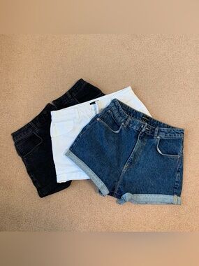 White Fox Boutique High Rise Shorts Bundle